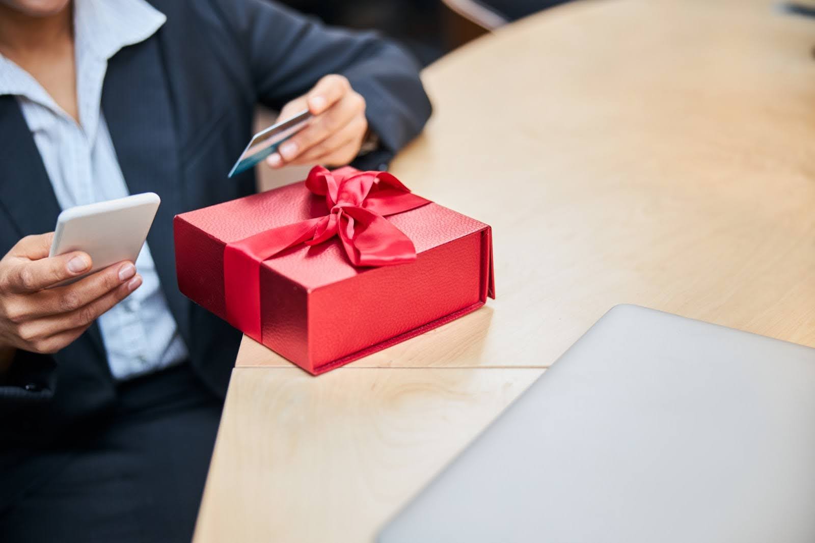 Top Trending Corporate Gifts